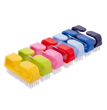 Körömkefe BONUS fogantyúval műanyag